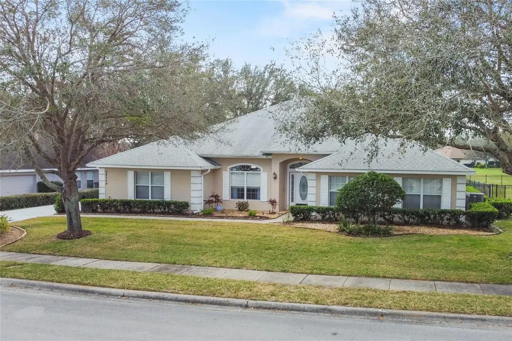 24548 Calusa Boulevard Eustis FL 32736