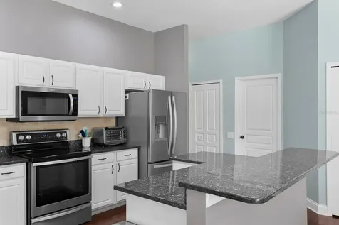 8205 Prairie Ridge Way Tampa FL 33647