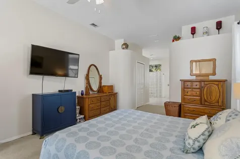 8205 Prairie Ridge Way Tampa FL 33647