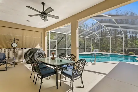 8205 Prairie Ridge Way Tampa FL 33647