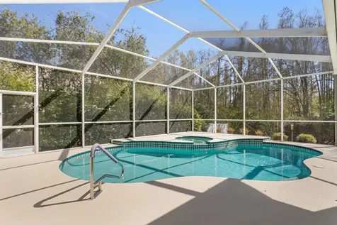 8205 Prairie Ridge Way Tampa FL 33647