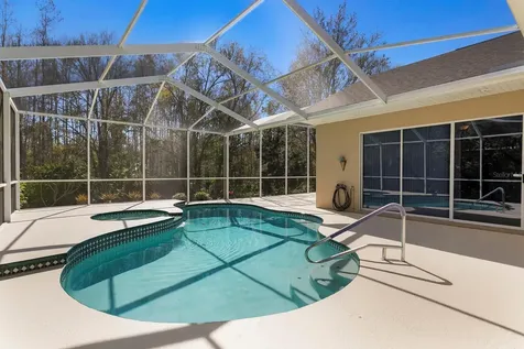 8205 Prairie Ridge Way Tampa FL 33647