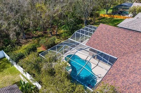 8205 Prairie Ridge Way Tampa FL 33647