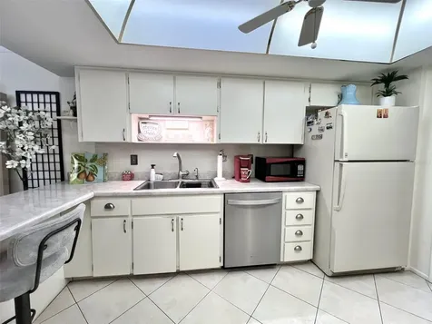 7623 Radcliffe Circle Port Richey FL 34668