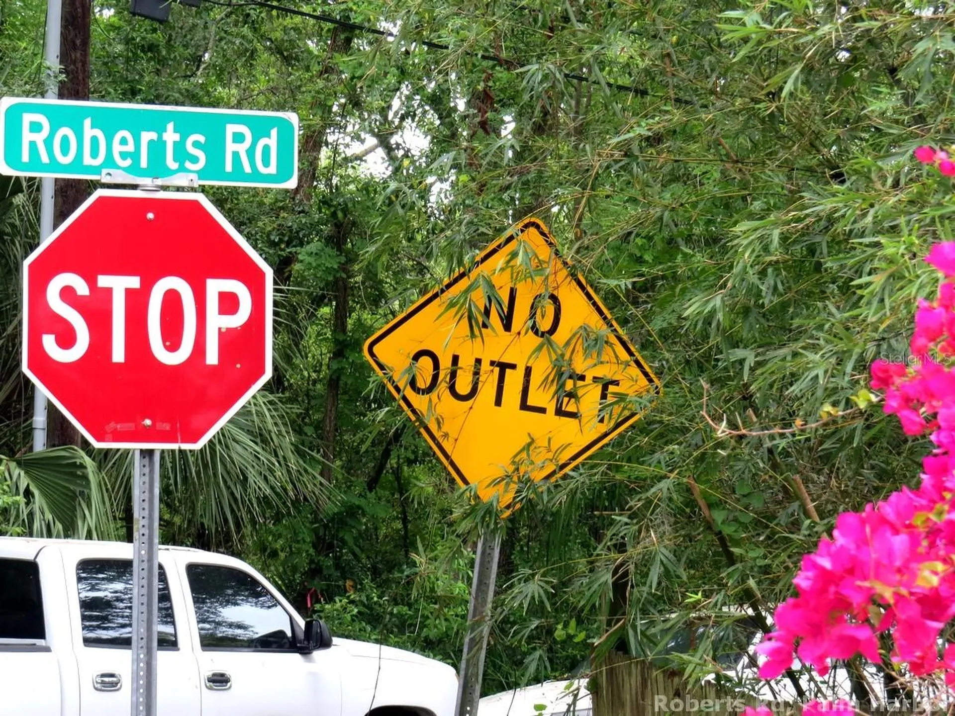 Roberts Road Palm Harbor FL 34683