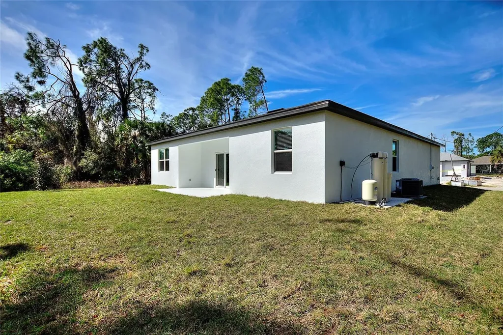 3083 Sikeston Avenue North Port FL 34286