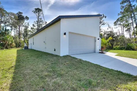 3083 Sikeston Avenue North Port FL 34286