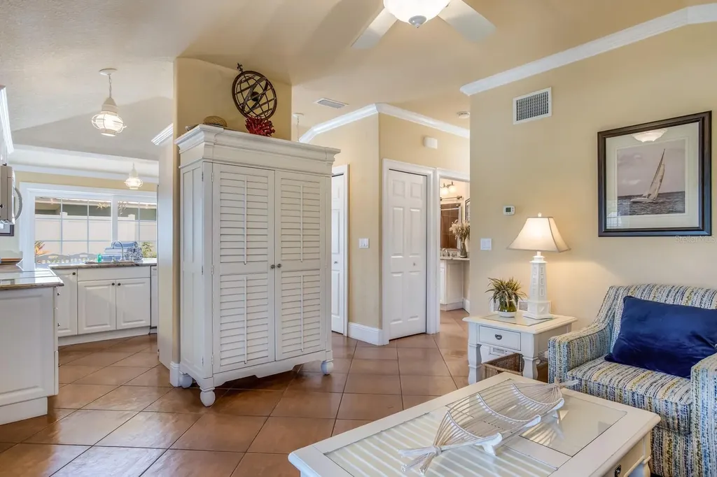 6606 Holmes Boulevard Holmes Beach FL 34217