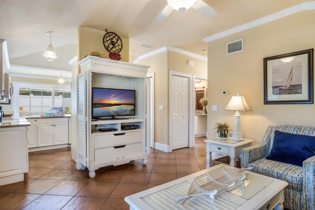 6606 Holmes Boulevard Holmes Beach FL 34217