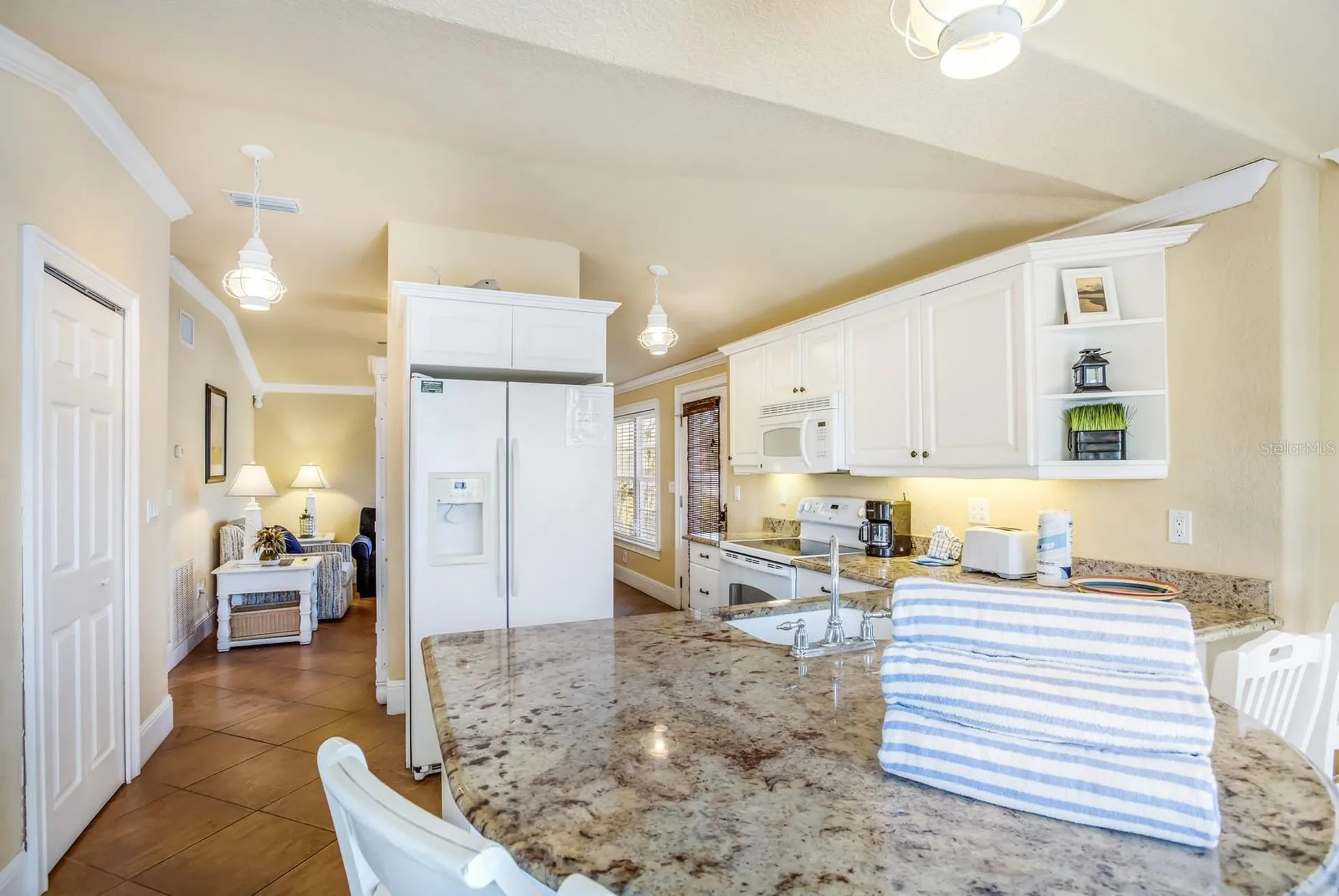6606 Holmes Boulevard Holmes Beach FL 34217