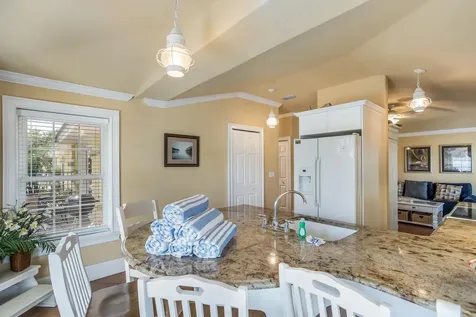 6606 Holmes Boulevard Holmes Beach FL 34217