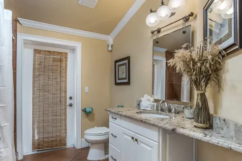 6606 Holmes Boulevard Holmes Beach FL 34217