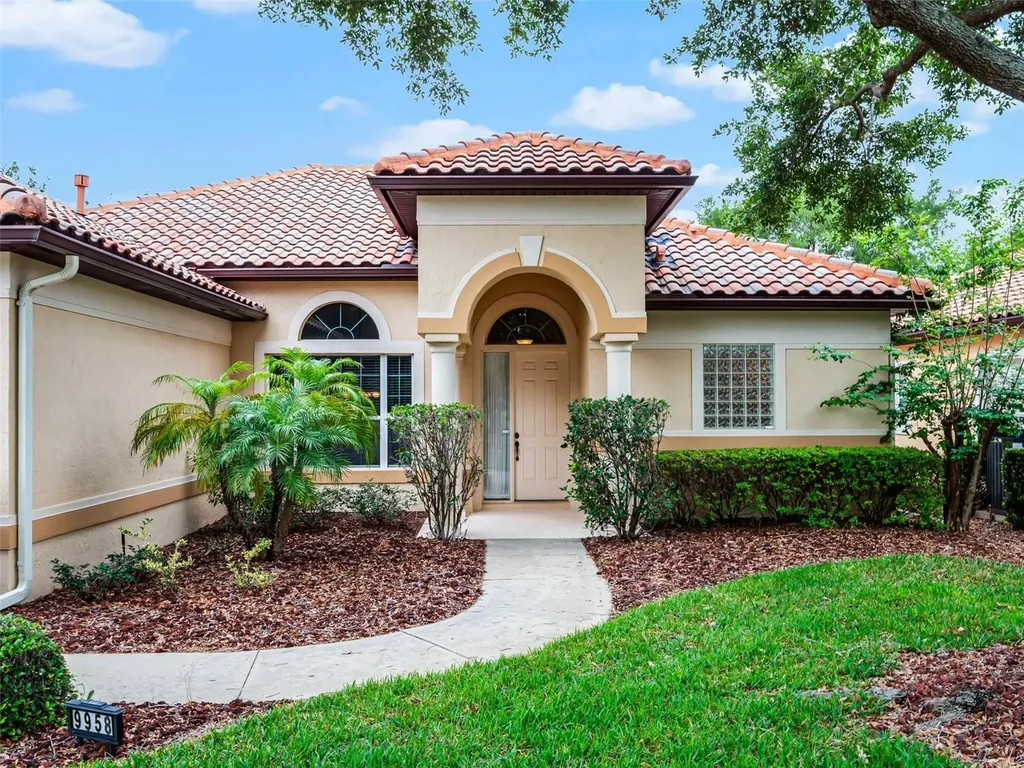 9958 Santa Barbara Court Howey In The Hills FL 34737
