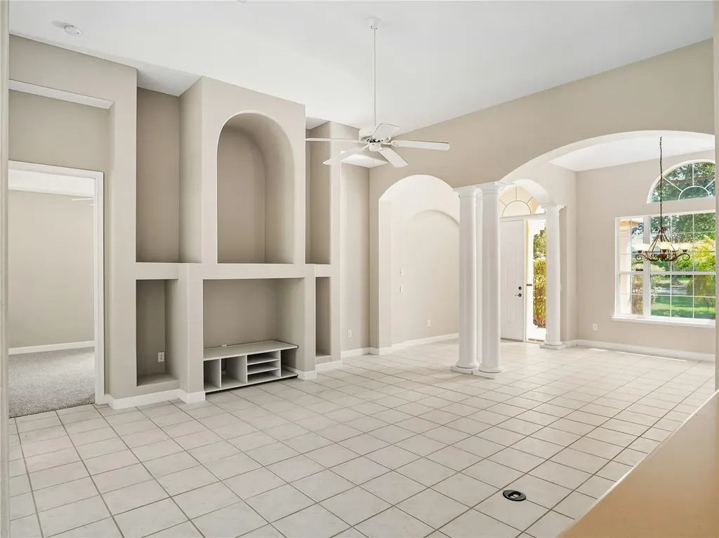 9958 Santa Barbara Court Howey In The Hills FL 34737