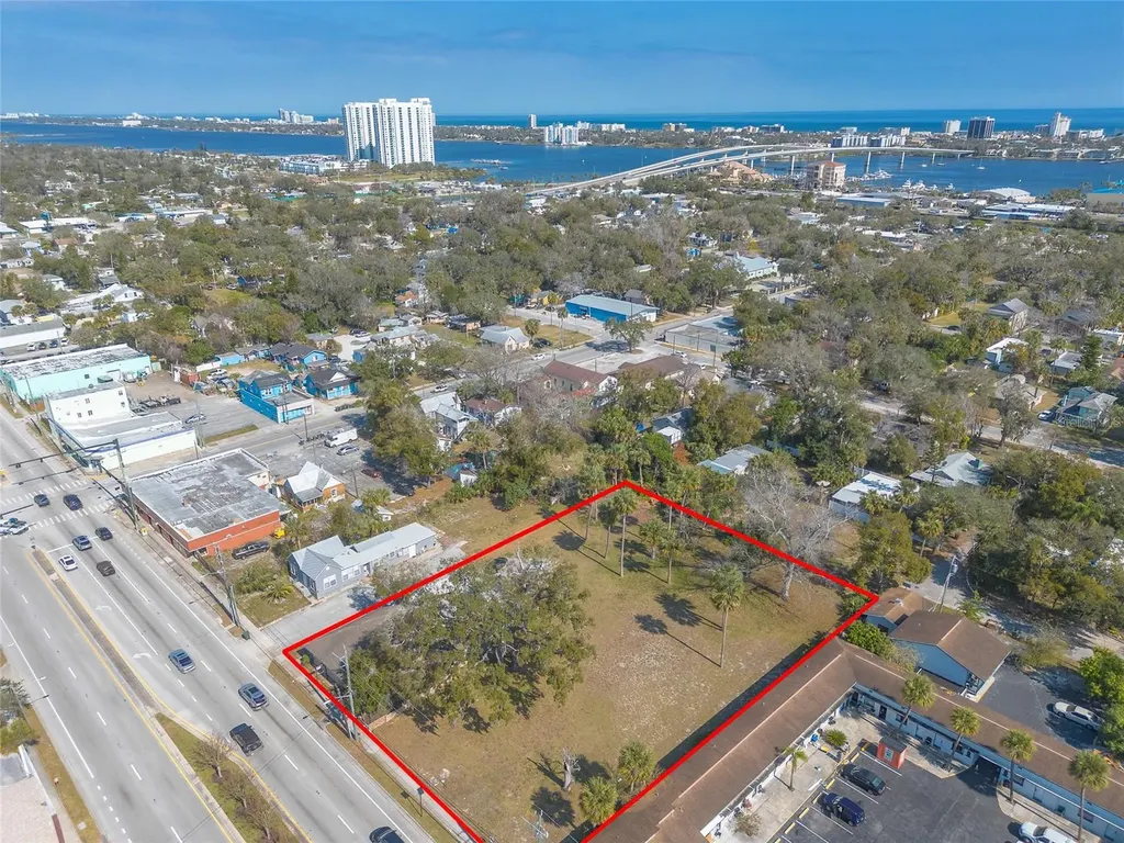 631 N Ridgewood Avenue Daytona Beach FL 32114