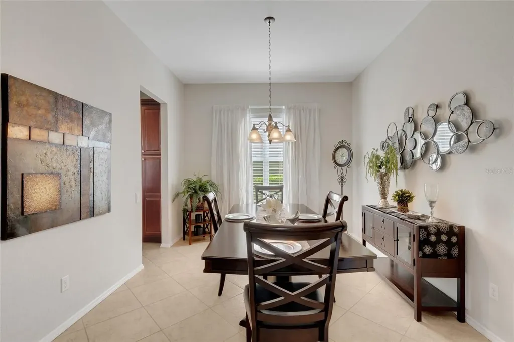 280 Del Sol Avenue Davenport FL 33837
