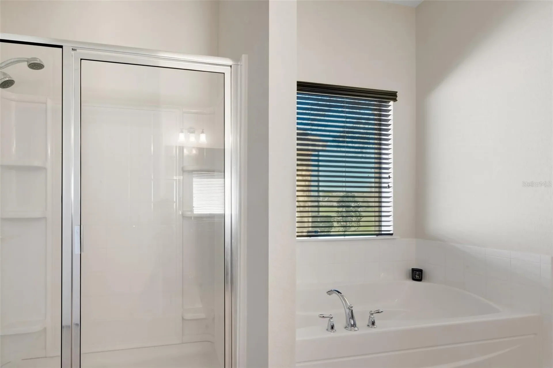280 Del Sol Avenue Davenport FL 33837