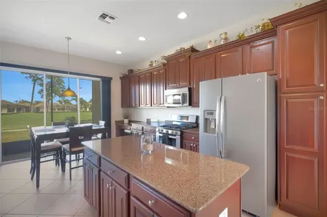 280 Del Sol Avenue Davenport FL 33837