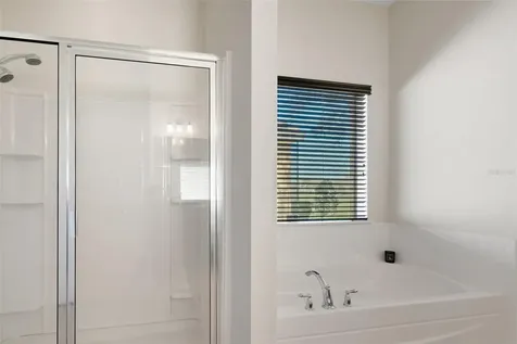 280 Del Sol Avenue Davenport FL 33837