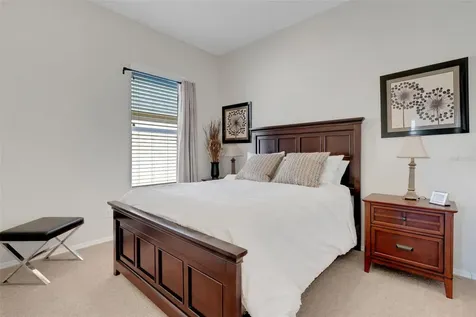 280 Del Sol Avenue Davenport FL 33837