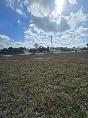 3813 NW 46th Lane Cape Coral FL 33993