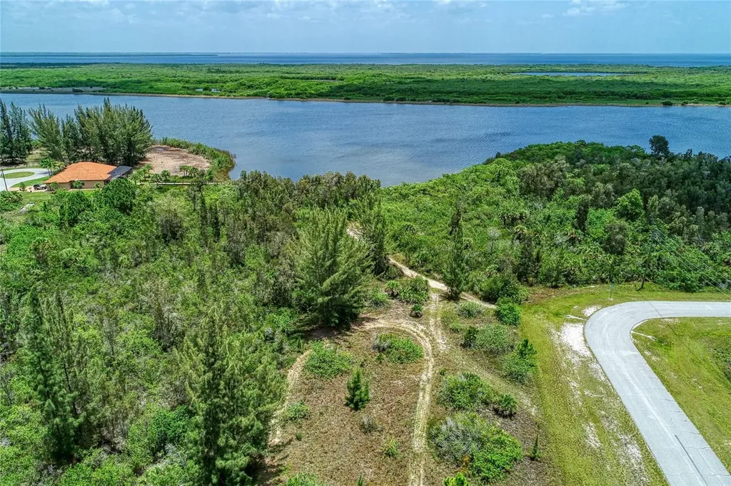15286 Ingraham Boulevard Port Charlotte FL 33981