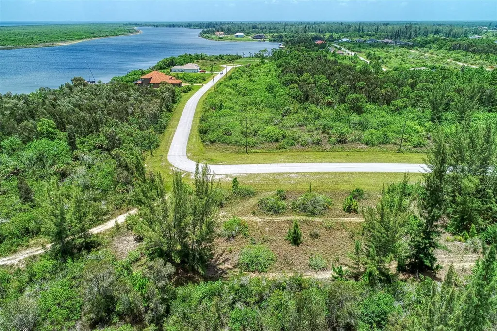 15286 Ingraham Boulevard Port Charlotte FL 33981