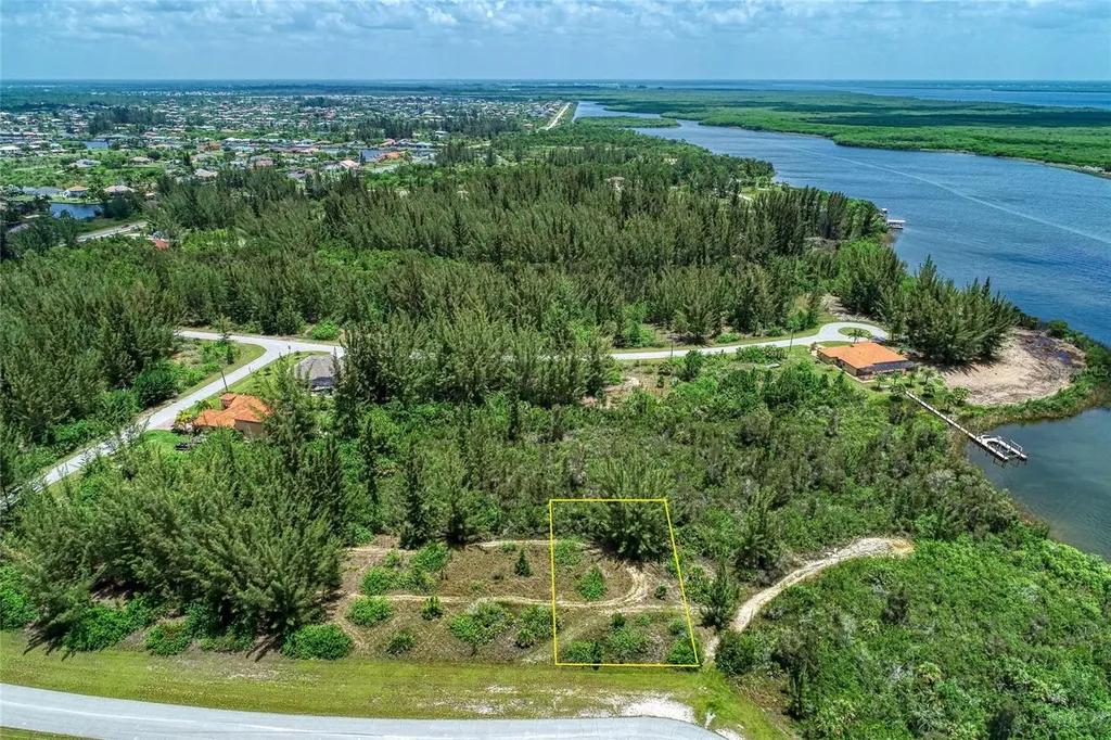 15286 Ingraham Boulevard Port Charlotte FL 33981