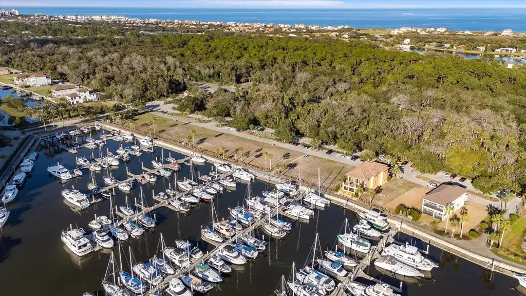 98 Harbor Village Point S Palm Coast FL 32137
