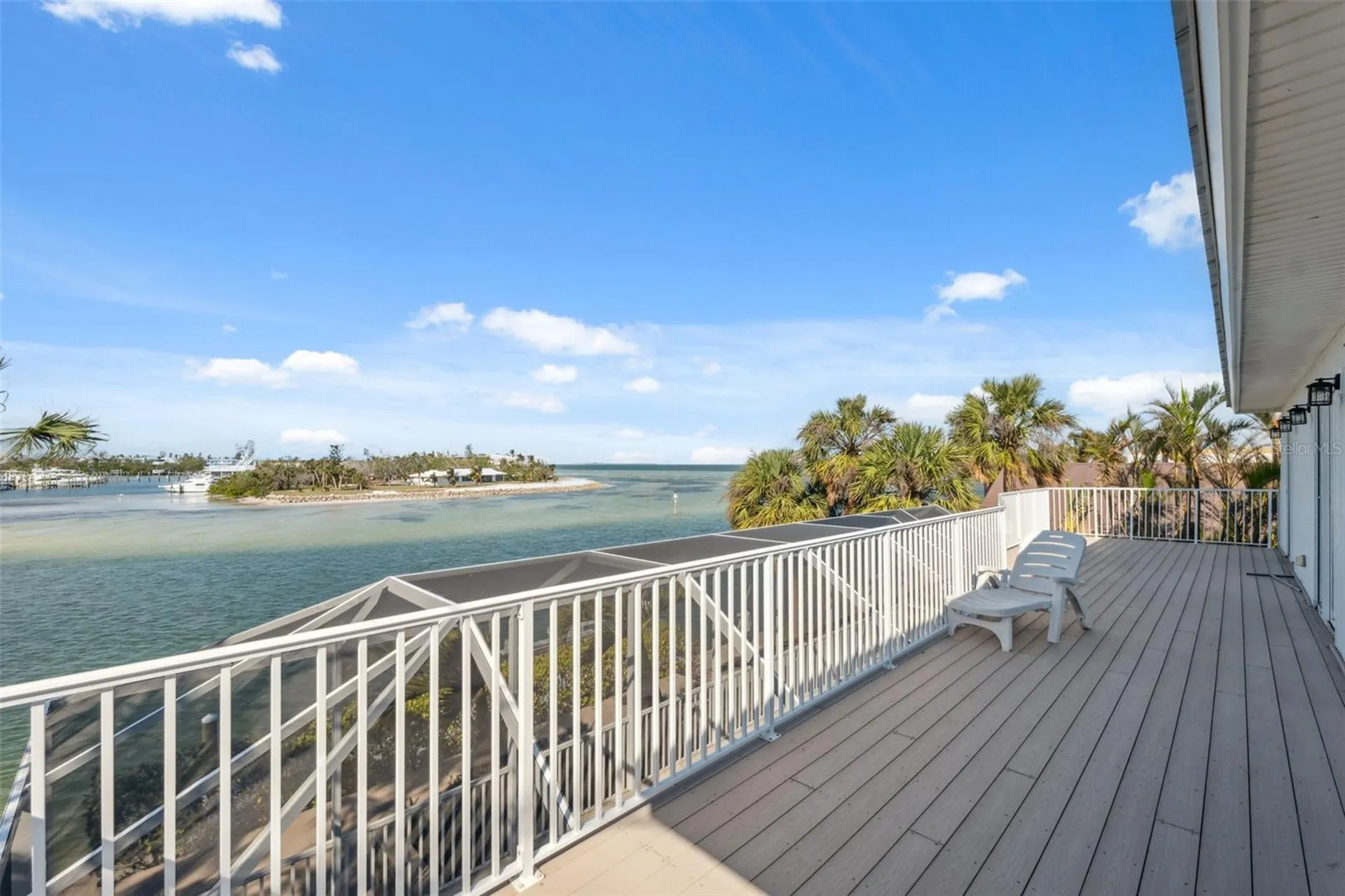 727 Key Royale Drive Holmes Beach FL 34217