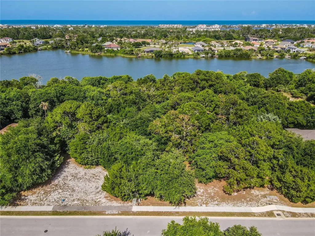 22 N Lakewalk Drive Palm Coast FL 32137
