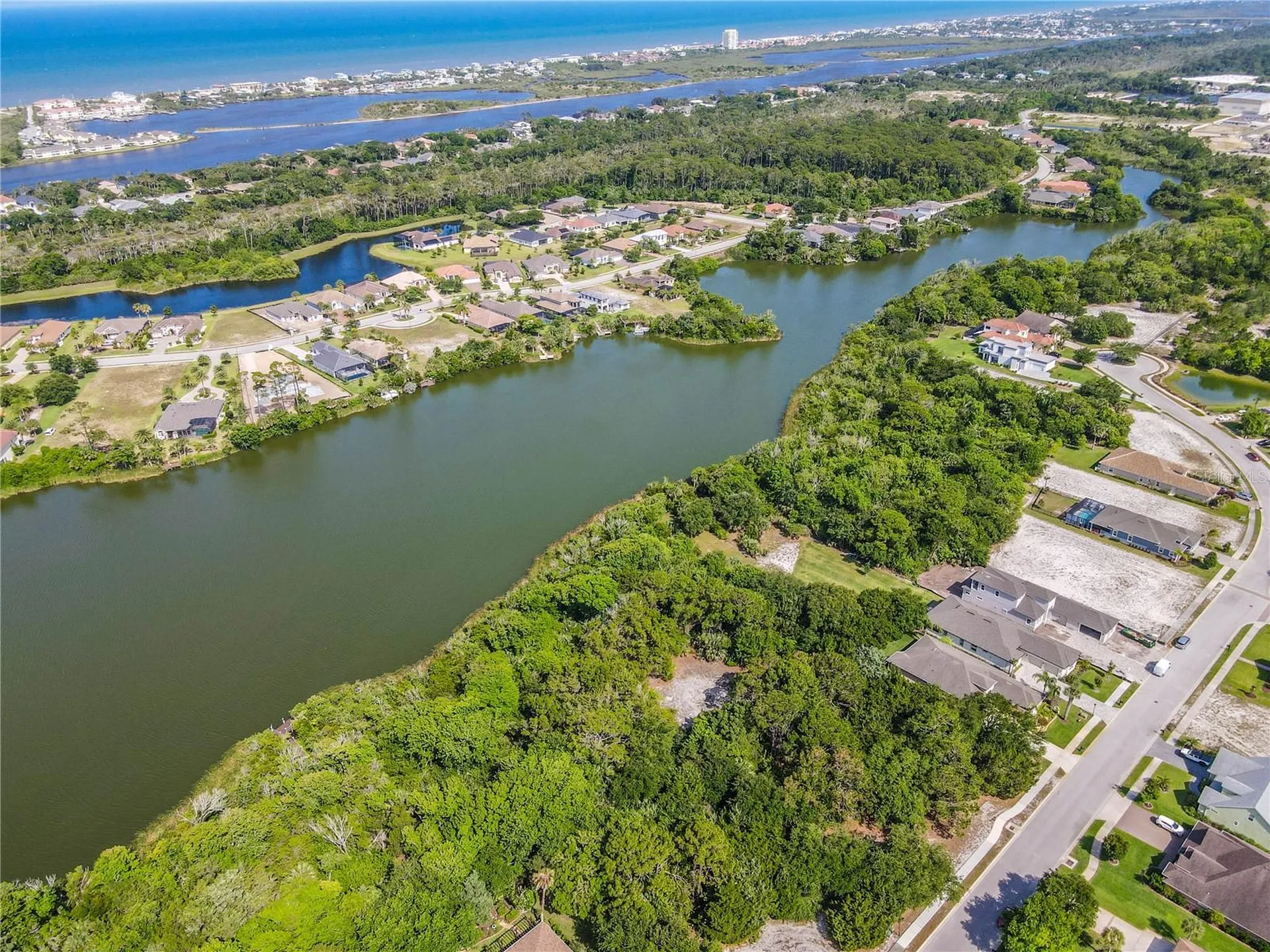 22 N Lakewalk Drive Palm Coast FL 32137