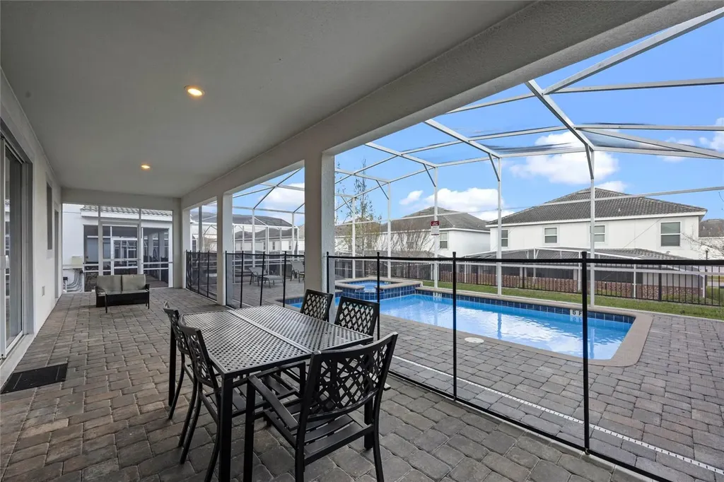 1585 Plunker Davenport FL 33896