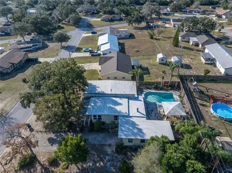 827 Sherwood Drive Lake Wales FL 33898