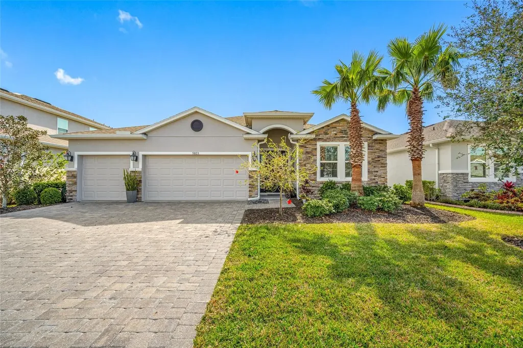 5821 Hevena Court Palmetto FL 34221