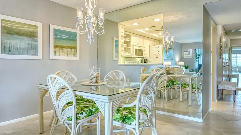 1200 E Peppertree Lane Sarasota FL 34242