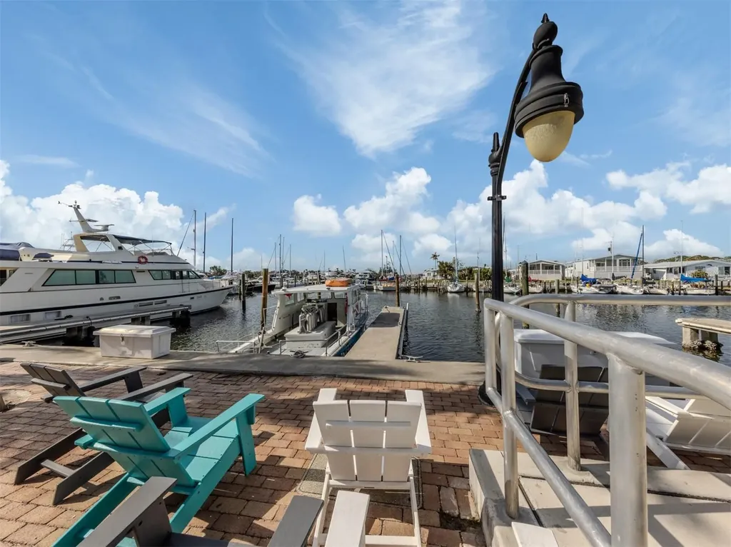 501 Tamiami Trail N Venice FL 34285