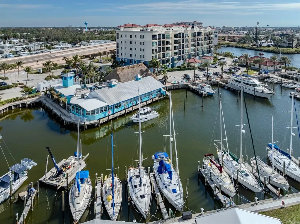 501 Tamiami Trail N Venice FL 34285