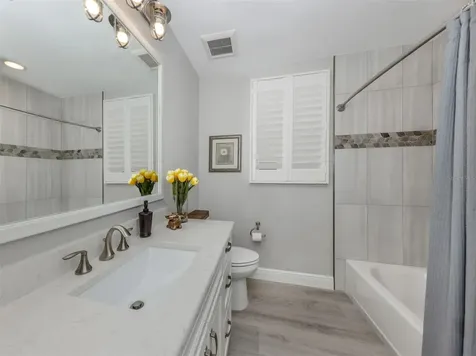 501 Tamiami Trail N Venice FL 34285