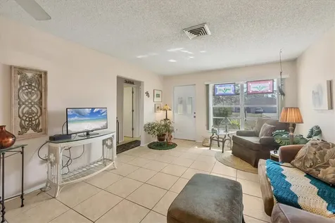 680 Harvey Street Englewood FL 34223