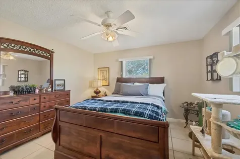 680 Harvey Street Englewood FL 34223