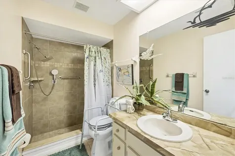 680 Harvey Street Englewood FL 34223