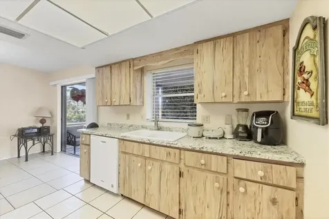 680 Harvey Street Englewood FL 34223
