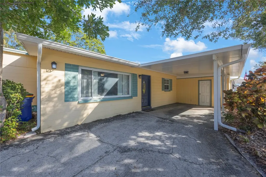 10373 54th Avenue N St Petersburg FL 33708