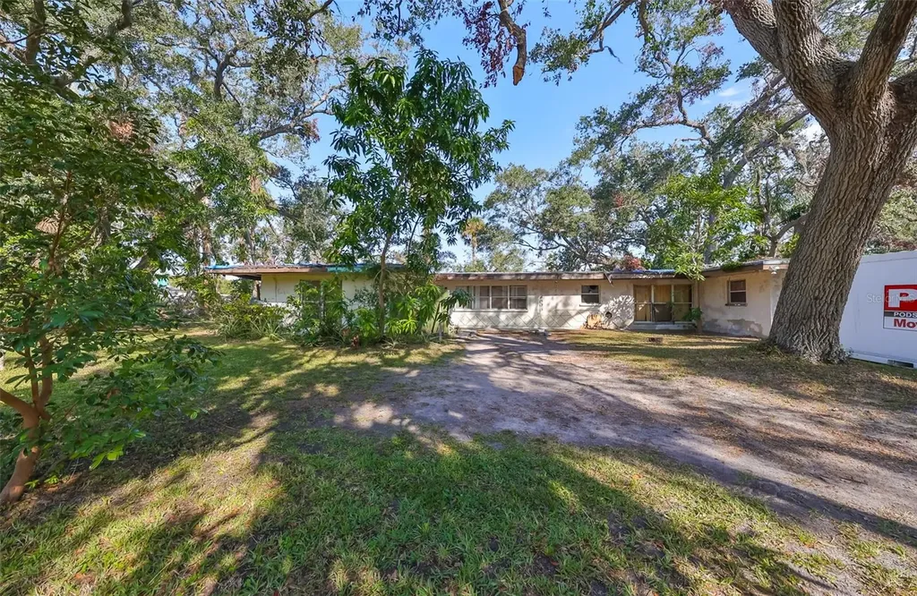 206 37th Street Court E Palmetto FL 34221