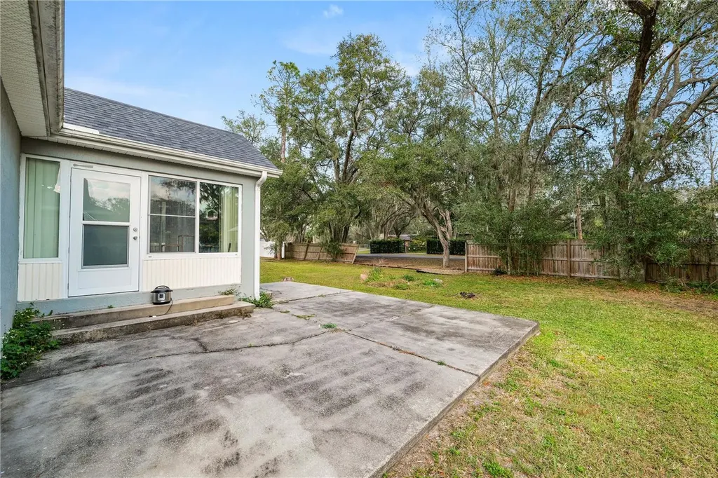 5942 White Tail Loop Lakeland FL 33811