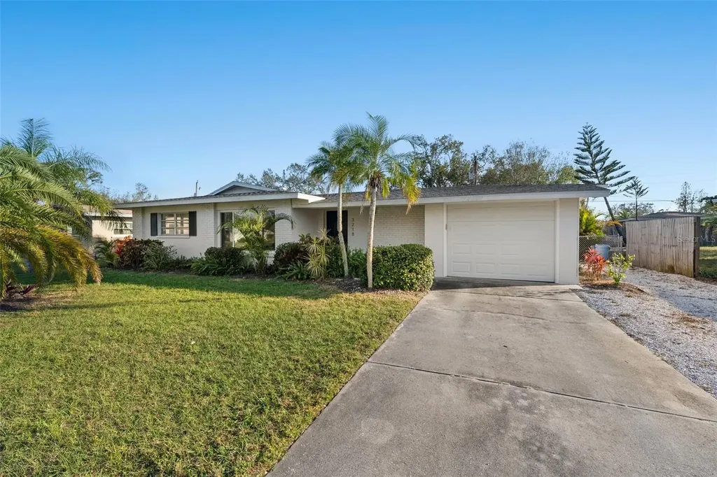 3218 Fauna Street Sarasota FL 34235