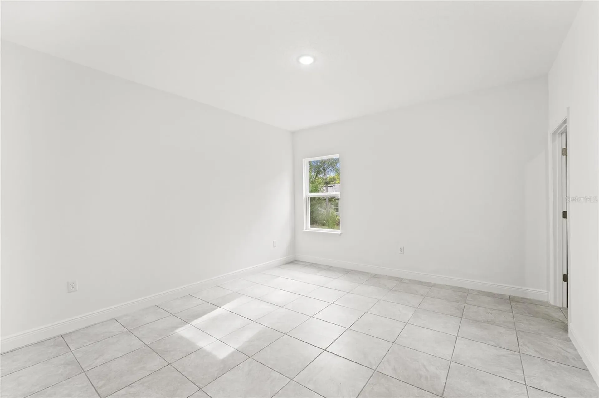 3268 W Montgomery Lane Citrus Springs FL 34433