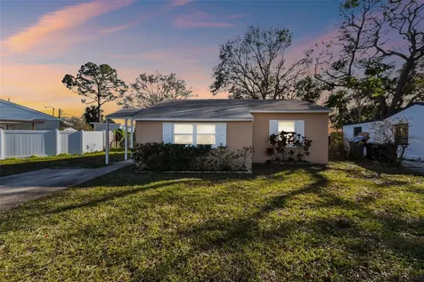 270 41st Avenue NE St Petersburg FL 33703
