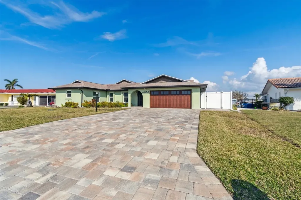 5120 Beacon Road Palmetto FL 34221